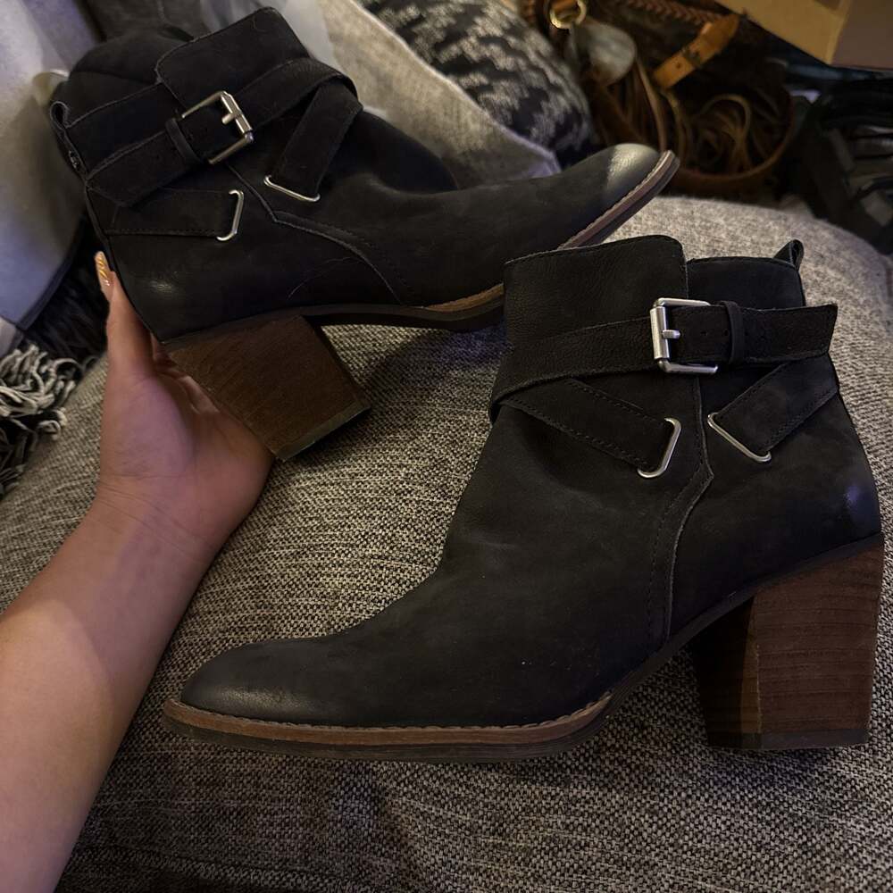 Sam Edelman Morris Black Leather Chunky Heel Ankle Boots with Buckle Detail